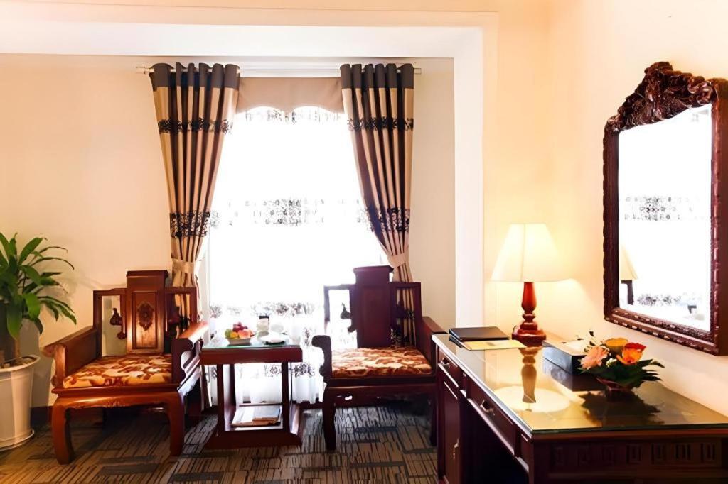 Eden Hotel Ha Noi Ханой Экстерьер фото